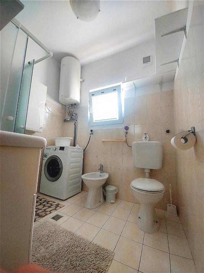 Apartma_Samy Izola Buitenkant foto