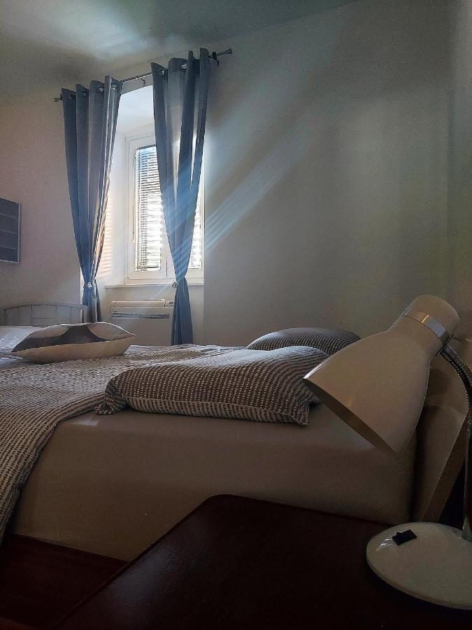 Apartma_Samy Izola Buitenkant foto