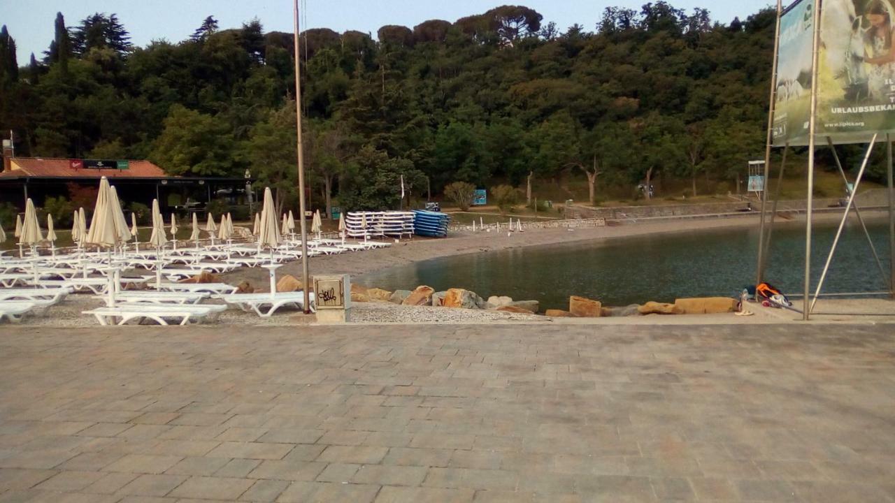 Apartma_Samy Izola Buitenkant foto